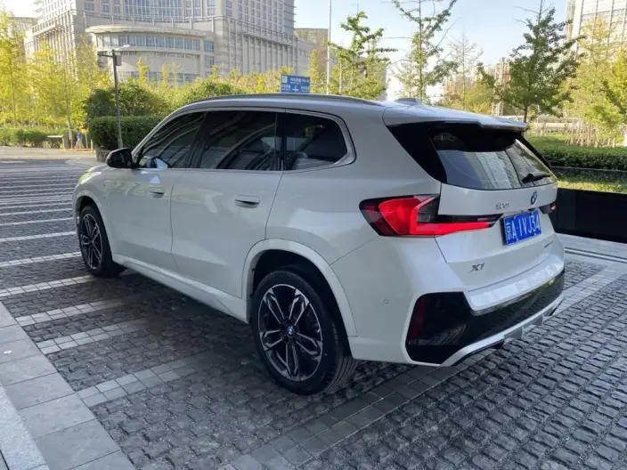 BMW X1 2025 Model sDrive25Li M Sports Set – фото 4