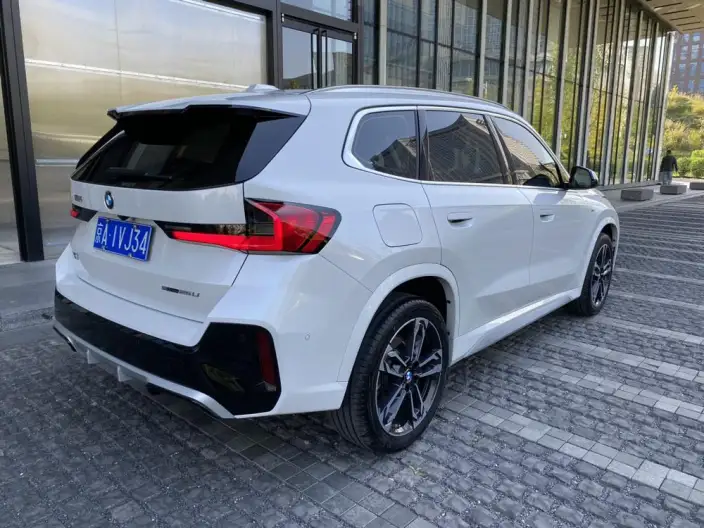 BMW X1 2025 Model sDrive25Li M Sports Set – фото 5