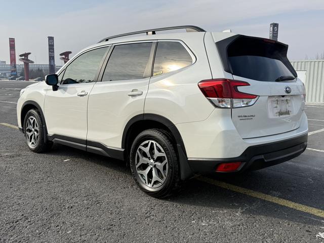 Subaru Forester 2021 2.0i Luxury EyeSight – фото 4