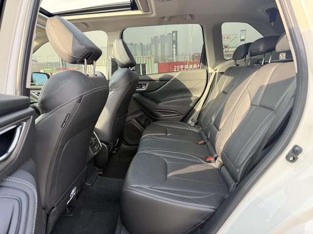Subaru Forester 2021 2.0i Luxury EyeSight – фото 20