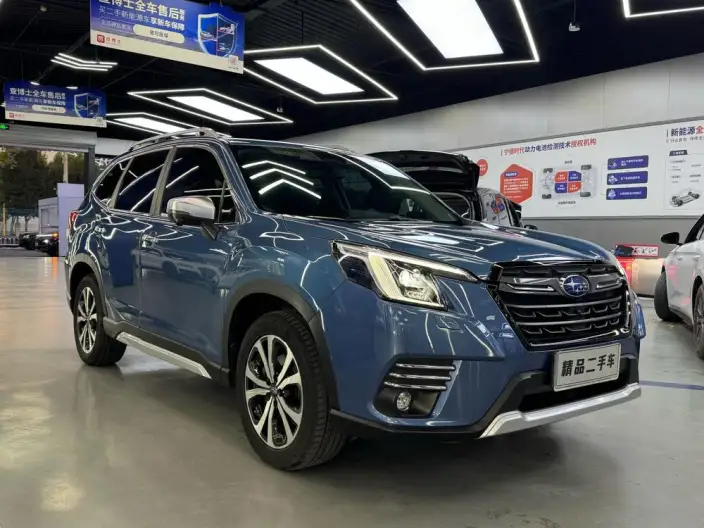 Subaru Forester 2022 Model 2.0i AWD Ultimate Edition EyeSight – фото 3