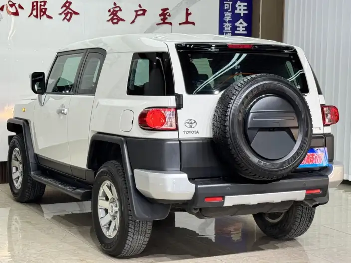 FJ Cruiser 2022 Model 4.0L Automatic 4WD 5 seat Parallel Imported – фото 4