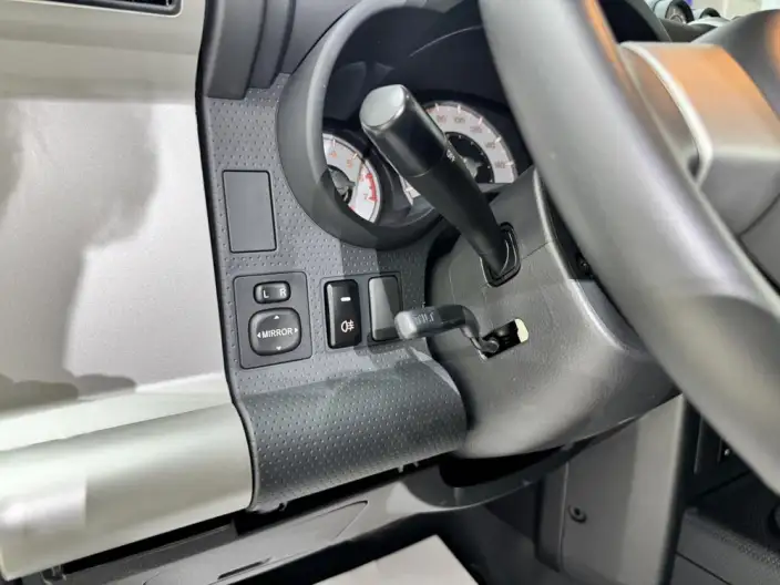 FJ Cruiser 2022 Model 4.0L Automatic 4WD 5 seat Parallel Imported – фото 7