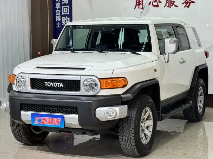 FJ Cruiser 2022 Model 4.0L Automatic 4WD 5 seat Parallel Imported – фото 10