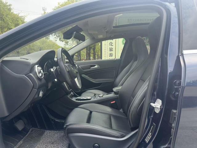 Mercedes-Benz GLA 2016 GLA 200 Style – фото 4