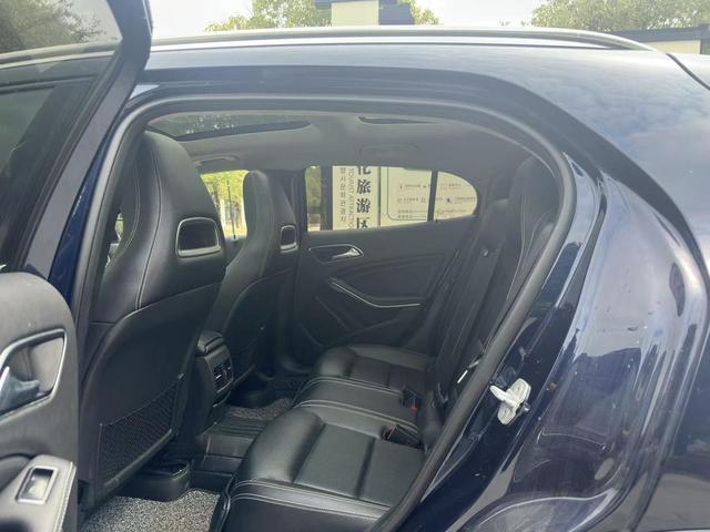 Mercedes-Benz GLA 2016 GLA 200 Style – фото 8