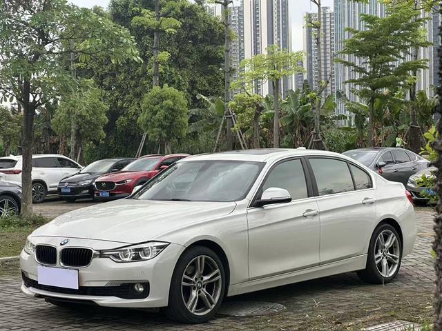 BMW 3 Series 2017 318Li Fashion – фото 1