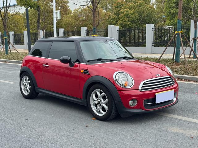 MINI 2011 1.6L COOPER Fun – фото 3
