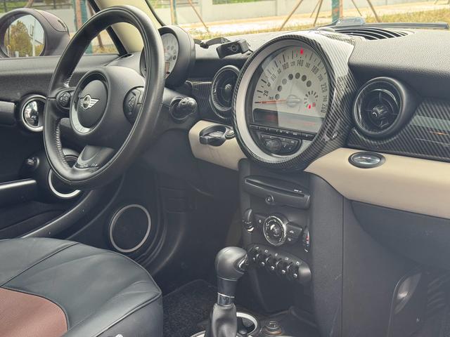 MINI 2011 1.6L COOPER Fun – фото 8