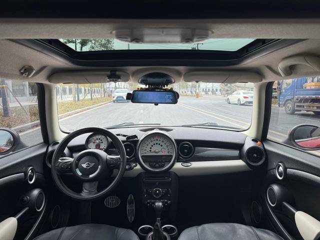 MINI 2011 1.6L COOPER Fun – фото 9