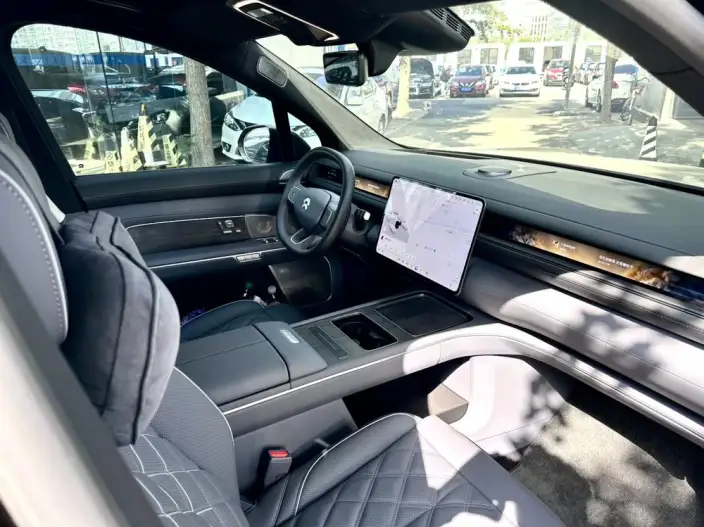 NIO ES8 2026 Model VI seat Executive Deluxe Edition – фото 8