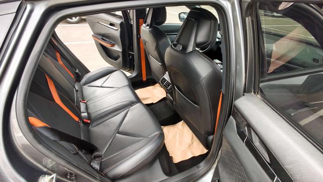 Changan UNI-V 2022 1.5T Sport – фото 7
