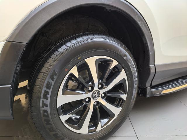 Toyota RAV4 2016 2.0L CVT 2WD Fashion – фото 15