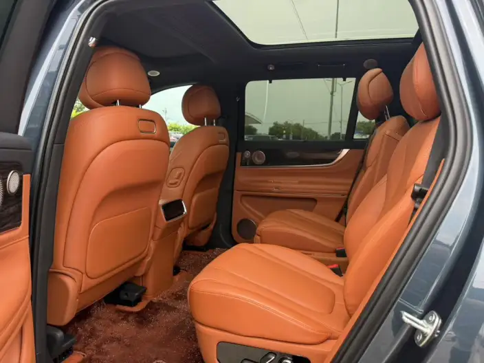Aito M9 2024 Model Extended Range Ultra VI seat Edition – фото 9