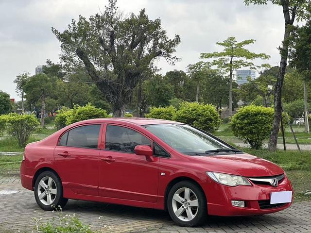 HONDA Siming 2012 модификация 1.8L автоматическое – фото 3