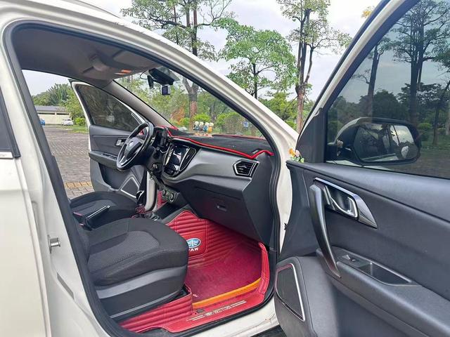 Senya R7 2016 модификация 1.6L Manual Com f ort – фото 8