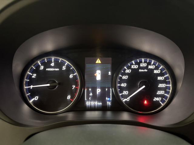 Mitsubishi Outlander 2021 2.0L 2WD Premium 5-Seater – фото 5