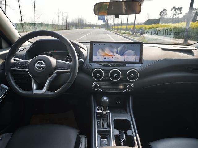 Nissan Sylphy 2023 1.6L CVT Enjoy – фото 5
