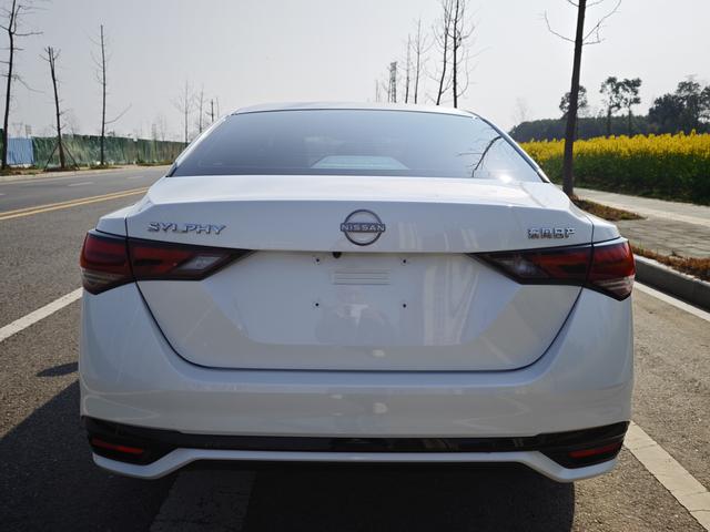 Nissan Sylphy 2023 1.6L CVT Enjoy – фото 8