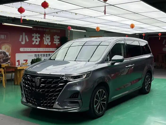 Roewe iMAX8 2023 Model 400TGI Comfort Edition