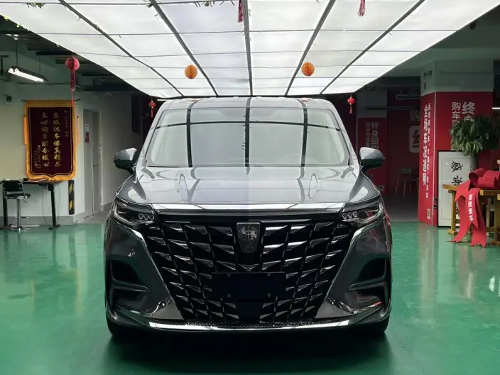 Roewe iMAX8 2023 Model 400TGI Comfort Edition