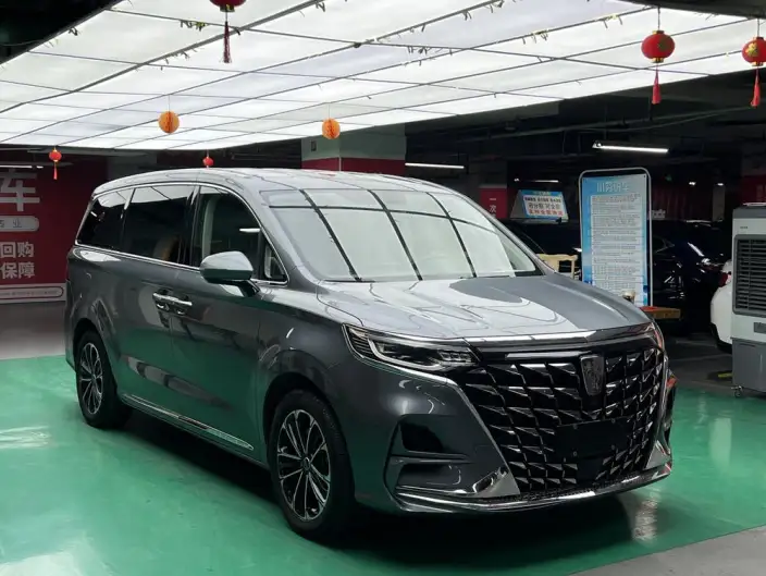 Roewe iMAX8 2023 Model 400TGI Comfort Edition