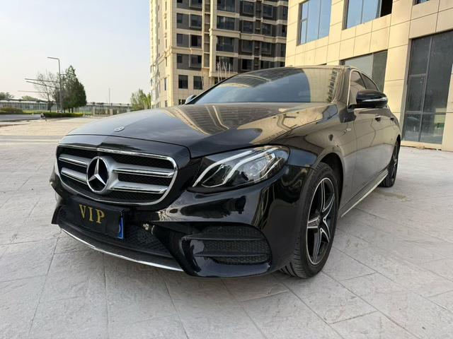 Mercedes-Benz E-Class 2015 модификация E 180 L Sport Sport – фото 1