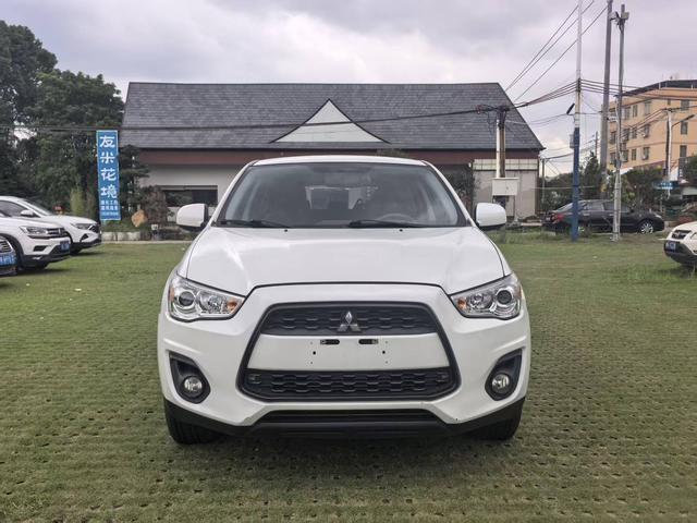 Mitsubishi ASX 2015 модификация 2.0L CVT 2WD Elite Edition – фото 2