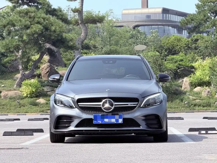Mercedes-Benz C-Class AMG 2019 Model AMG C 43 4MATIC Travel Sedan Special Edition – фото 2