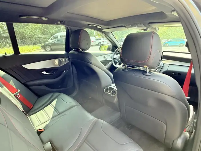 Mercedes-Benz C-Class AMG 2019 Model AMG C 43 4MATIC Travel Sedan Special Edition – фото 10