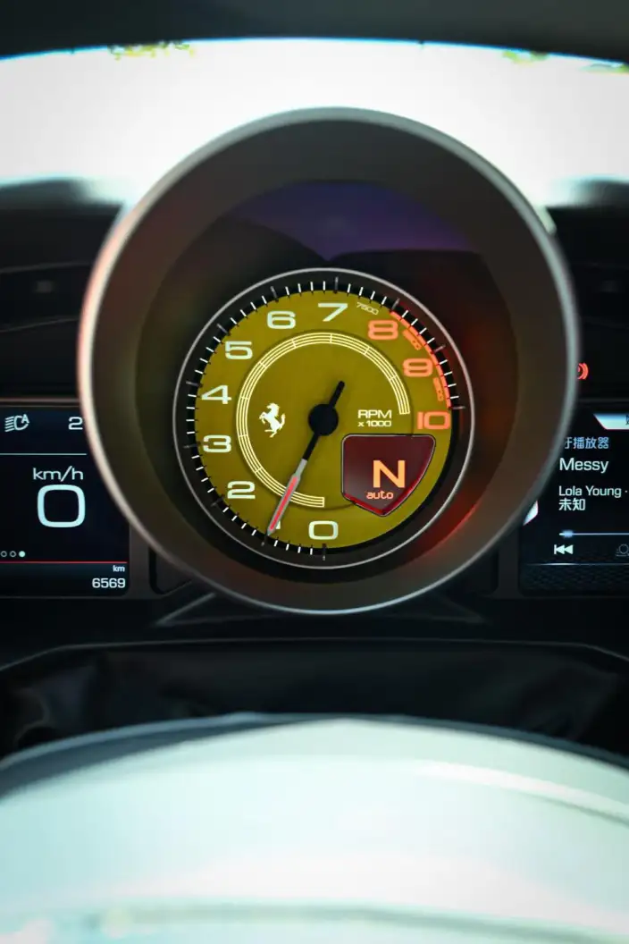 Ferrari F8 2019 Model Tributo 3.9T V8 – фото 10