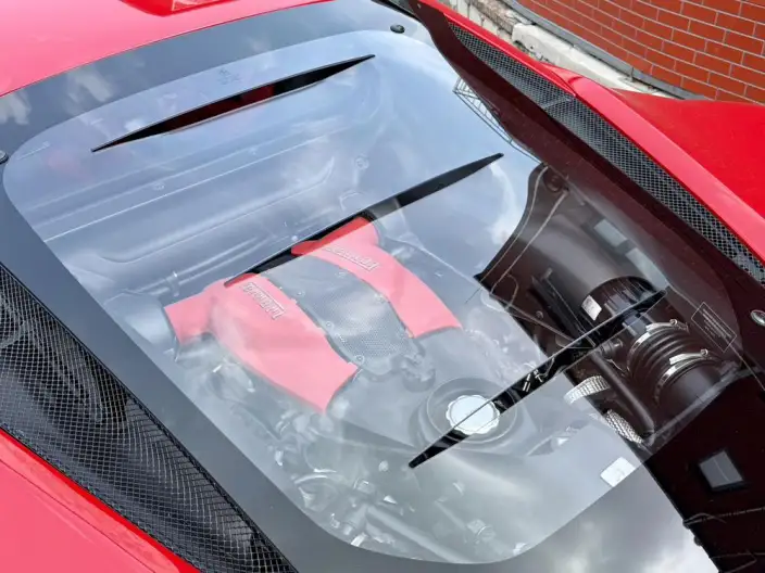 Ferrari F8 2019 Model Tributo 3.9T V8 – фото 7