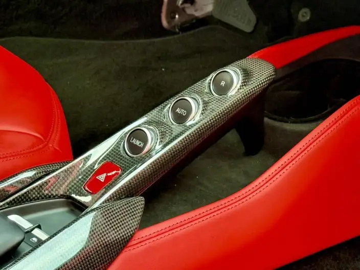 Ferrari F8 2019 Model Tributo 3.9T V8 – фото 9