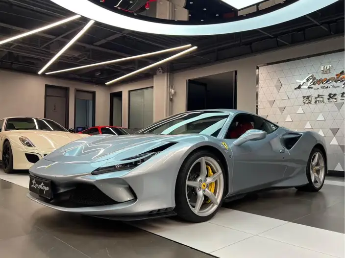 Ferrari F8 2019 Model Tributo 3.9T V8 – фото 1