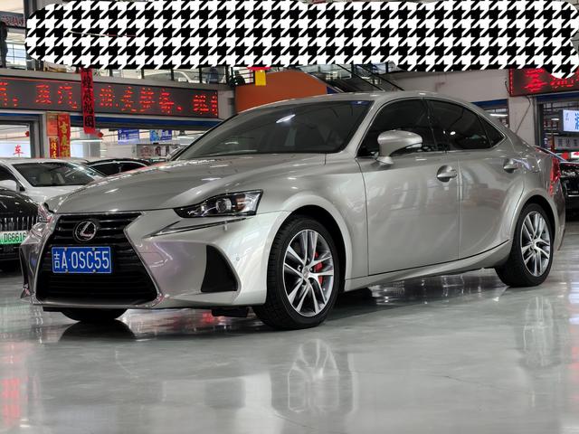 Lexus IS 2017 300 Leader