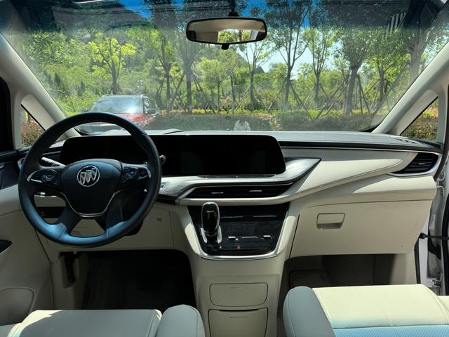 Buick GL8 2022 ES Land Premium 653T Comfort – фото 9