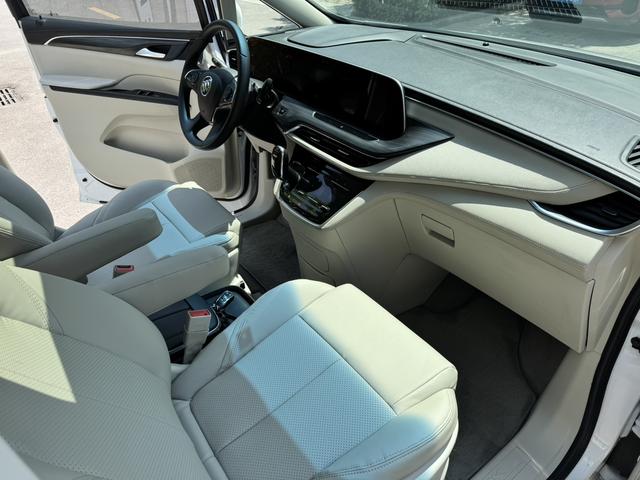 Buick GL8 2022 ES Land Premium 653T Comfort – фото 13
