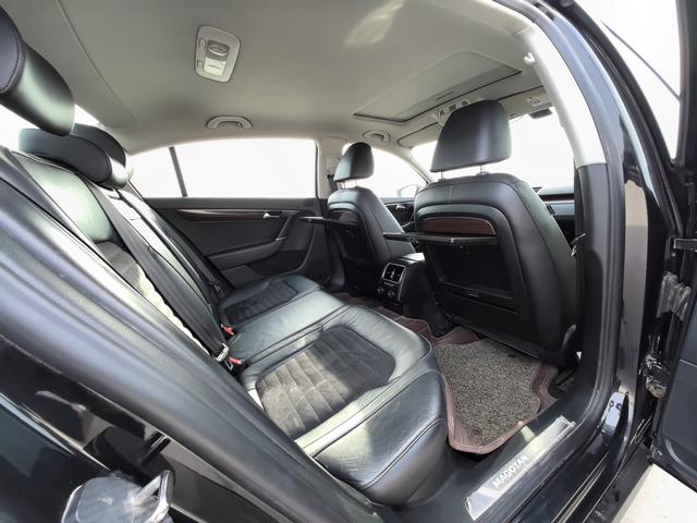 Volkswagen Magotan 2015 1.8TSI Premium – фото 12
