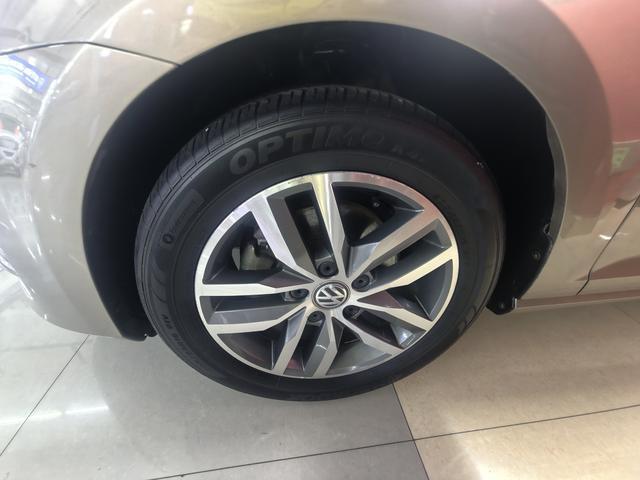 Volkswagen Gol f 2016 модификация 230TSI Automatic Luxury – фото 6
