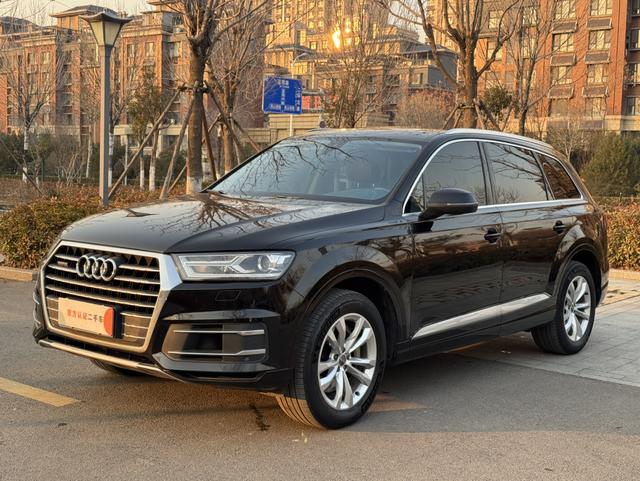 Audi Q7 2016 модификация 45 TFSI Tech тип – фото 1