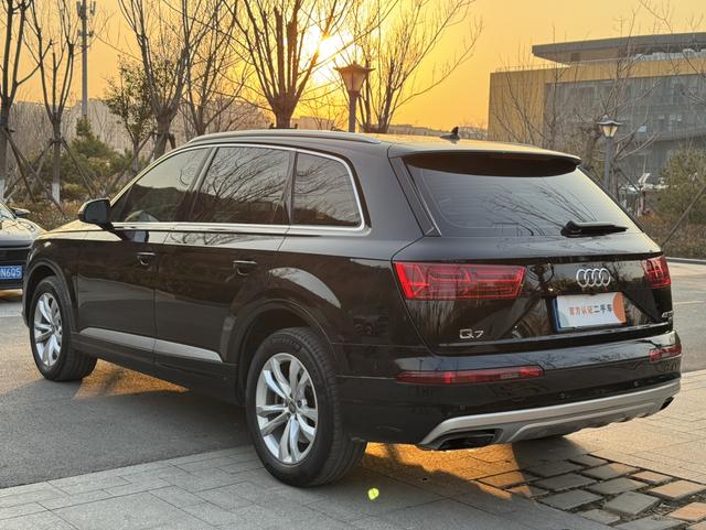 Audi Q7 2016 модификация 45 TFSI Tech тип – фото 5