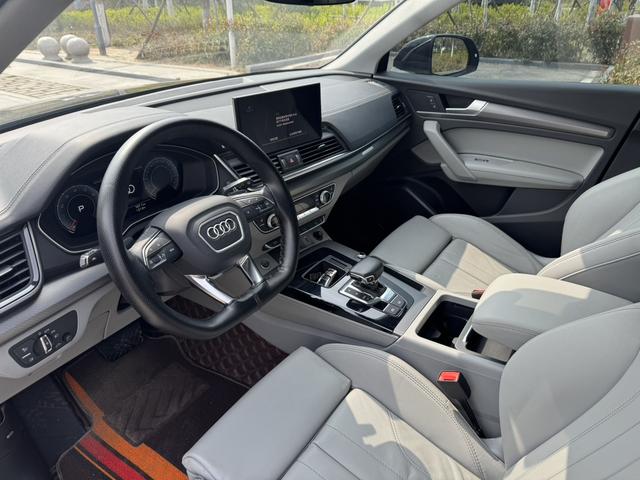 Audi Q5L Sportback 2022 40 TFSI Luxury – фото 7
