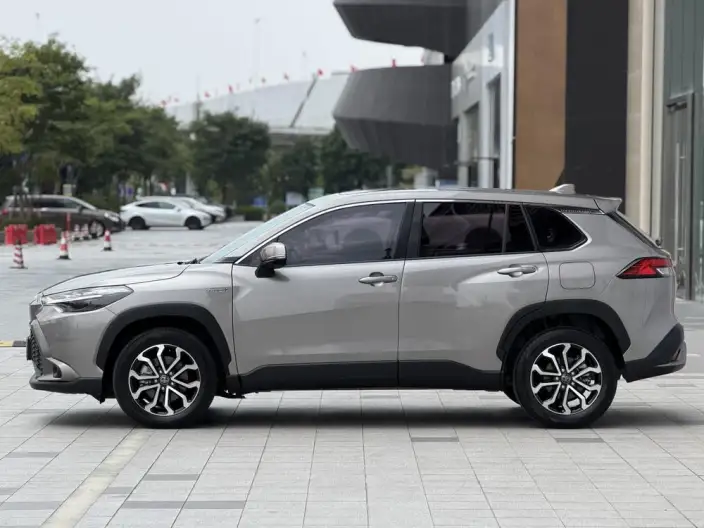 Frontlander 2023 Model 2.0L Intelligent Hybrid Deluxe Edition – фото 4