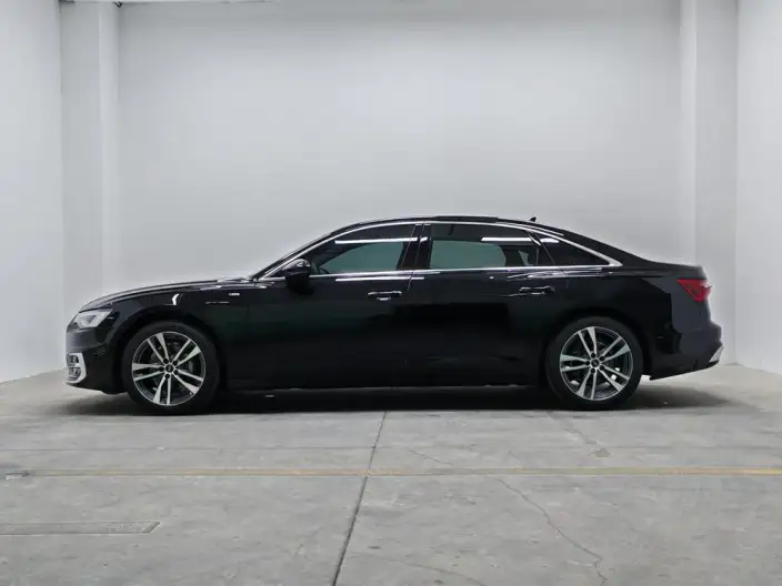Audi A6L 2024 Model 40 TFSI Luxury Dynamic Model – фото 4