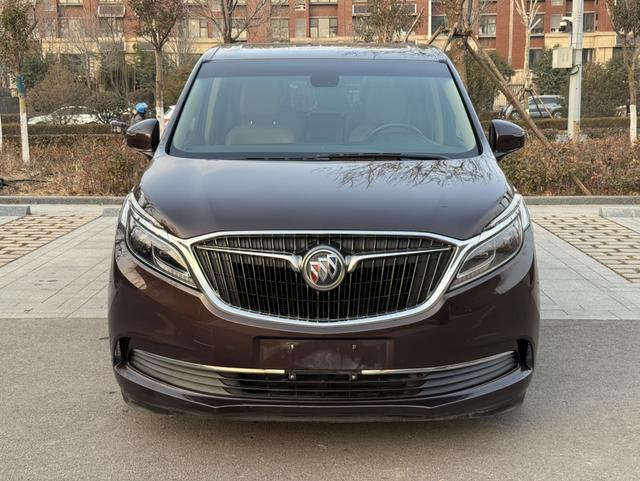 Buick GL8 2017 ES 28T Luxury China V – фото 2