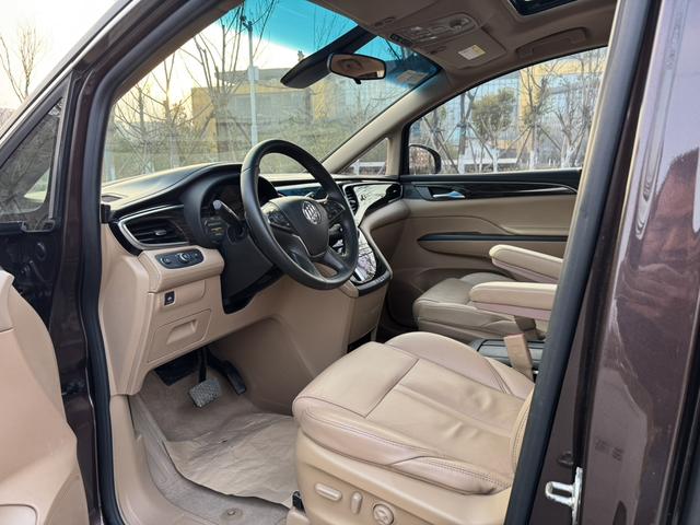 Buick GL8 2017 ES 28T Luxury China V – фото 7