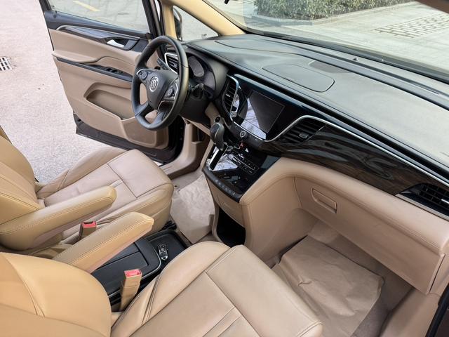 Buick GL8 2017 ES 28T Luxury China V – фото 12