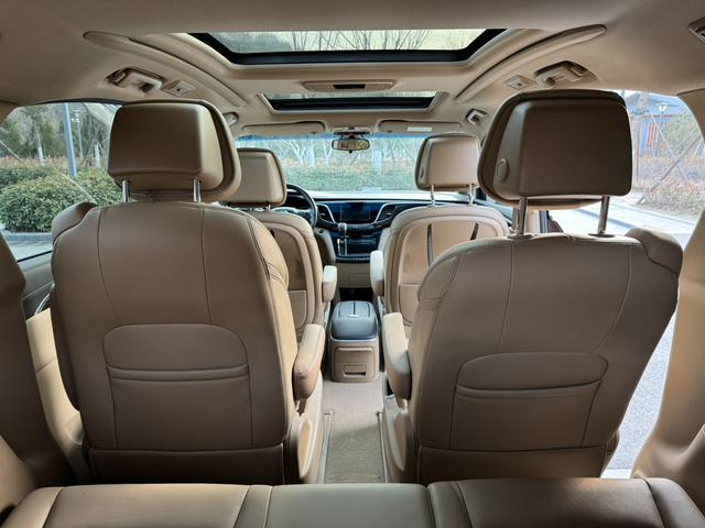 Buick GL8 2017 ES 28T Luxury China V – фото 16