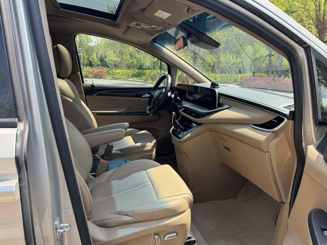 Buick GL8 2021 ES Land Premium 653T Luxury – фото 11