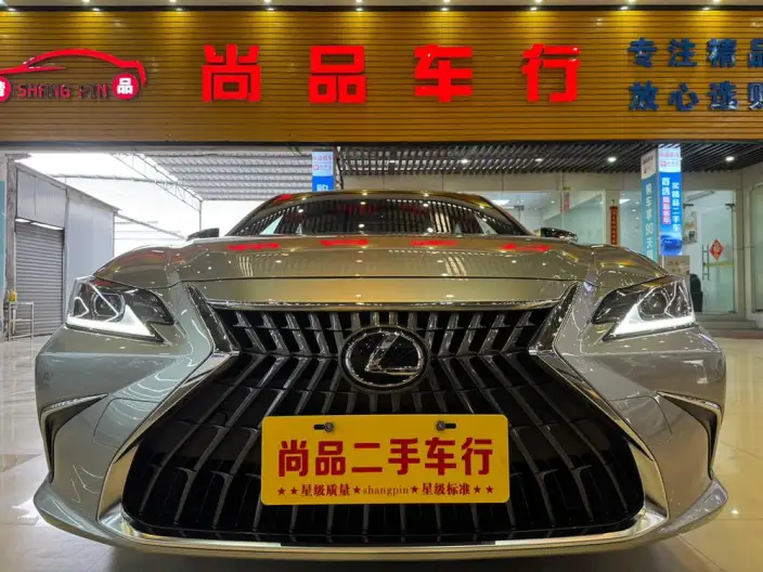 Lexus ES 2022 Model 200 Superior Edition – фото 2